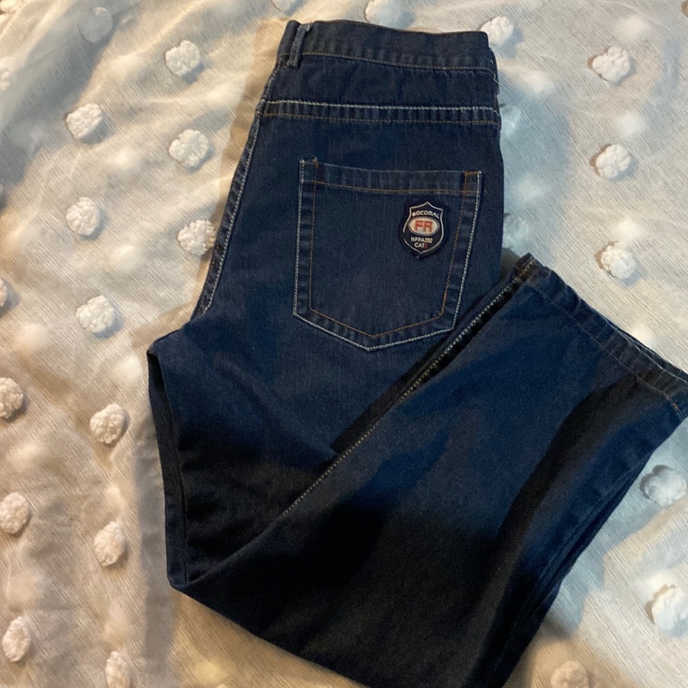 Mens FR jeans.